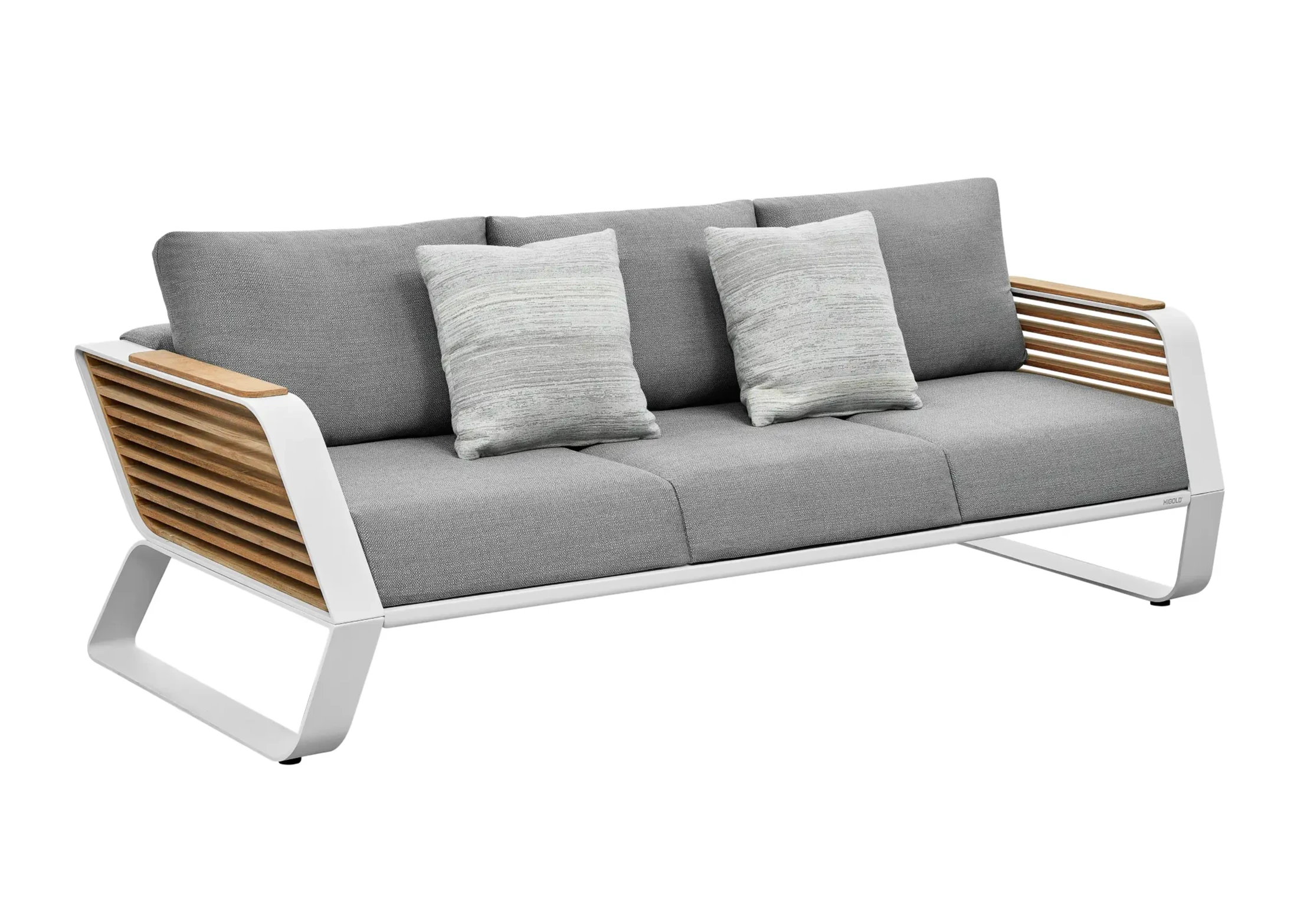 Wing Set Living