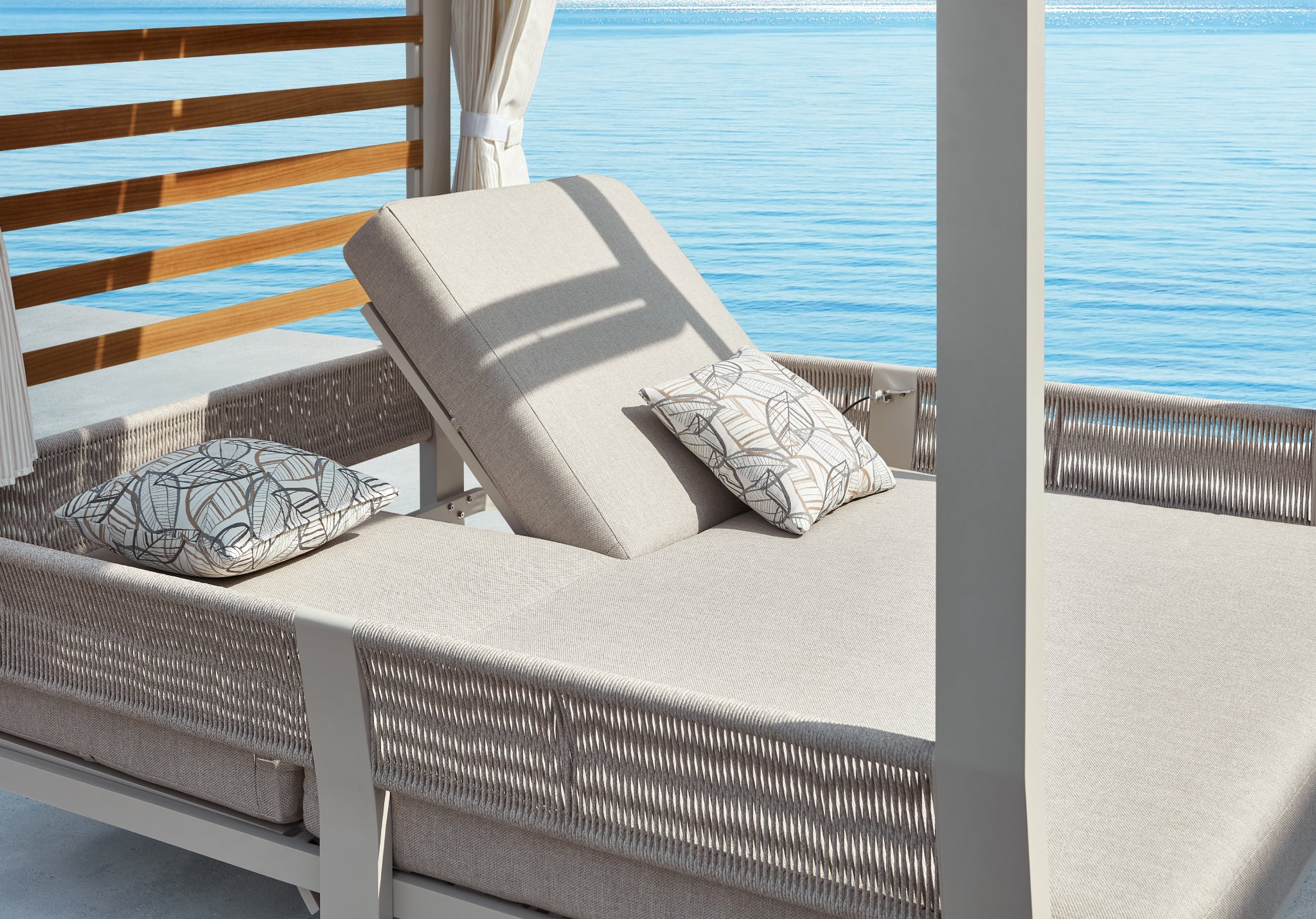 Borromeo Day bed