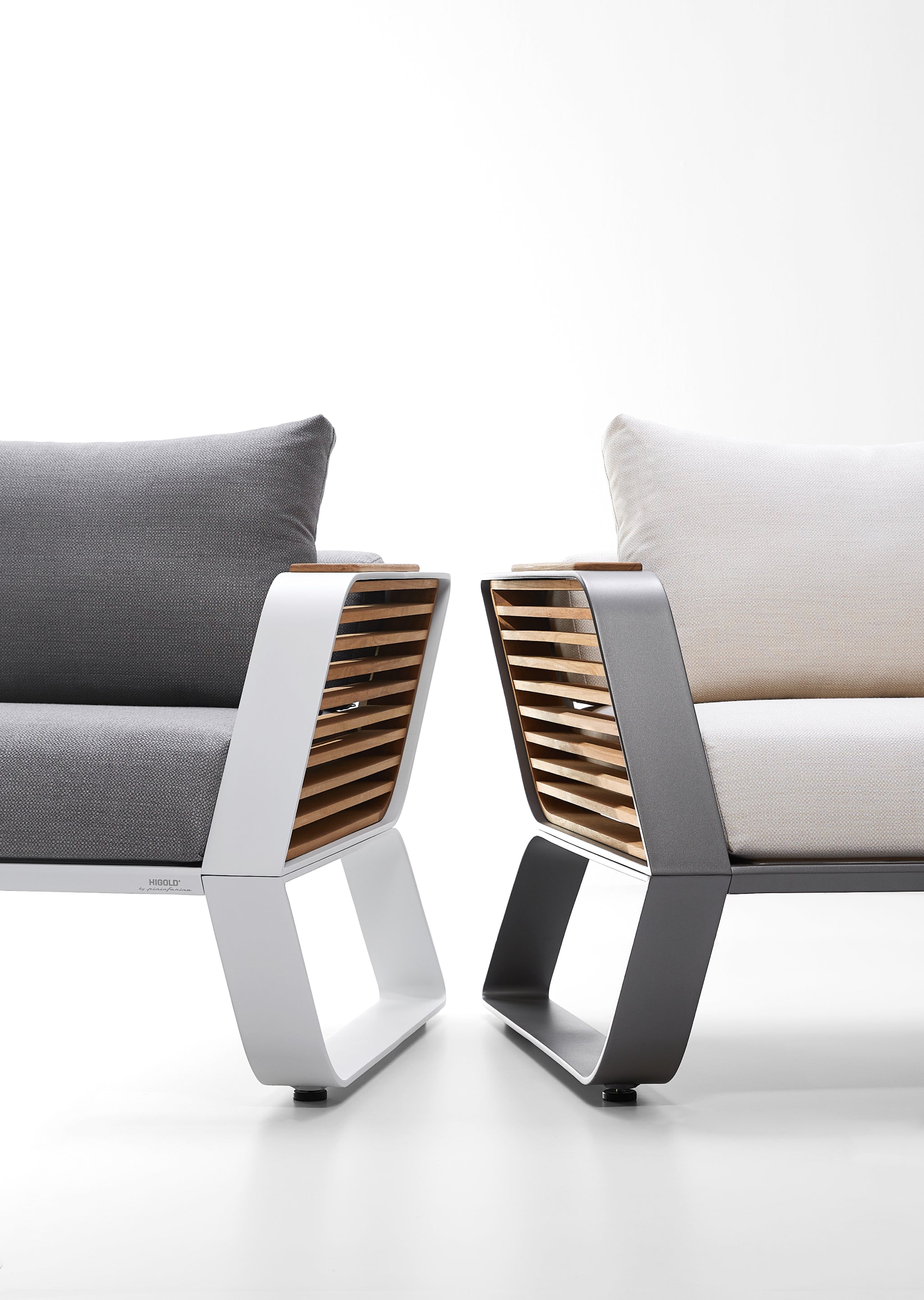 Wing Single Sofa