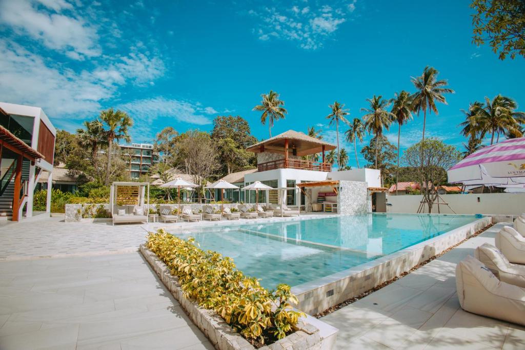 Luxtalay Khanom Hotel,Thailand